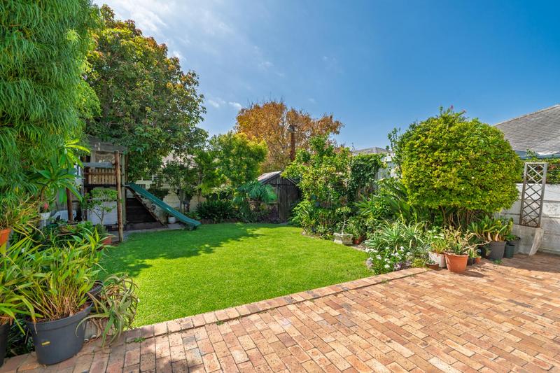 3 Bedroom Property for Sale in Harfield Village Western Cape